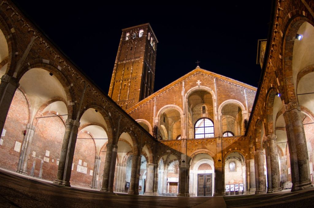 Víkend v Miláne - Basilica di Sant' Ambrogio