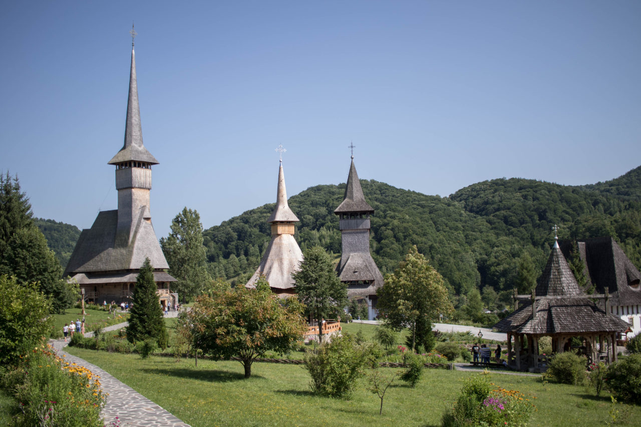 Drevené kostolíky v Bârsana Monastery, Maramures