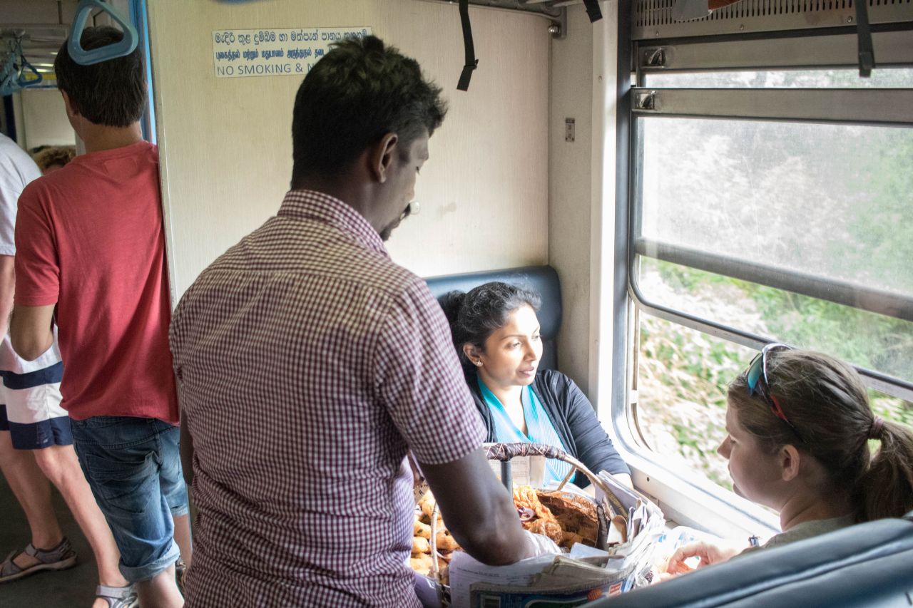 Na Srí Lanke dostaneš streetfood aj vo vlaku
