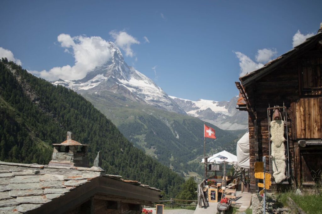 Findeln – drevená dedinka nad Zermattom a pohľad na Matternhorn, Švajčiarsko, roadtrip itinerár