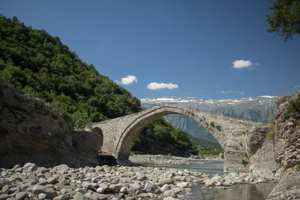 Čo vidieť v Albánsku, TOP 10 miest, Kaňon Lengarices