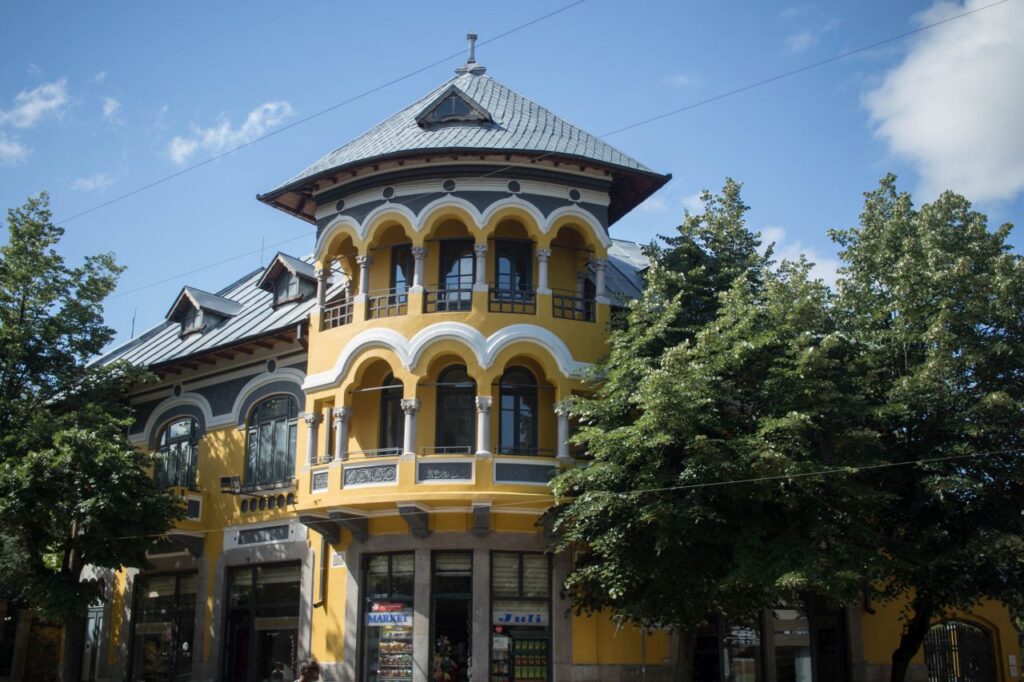 Čo vidieť v Albánsku, TOP 10 miest, Korçë